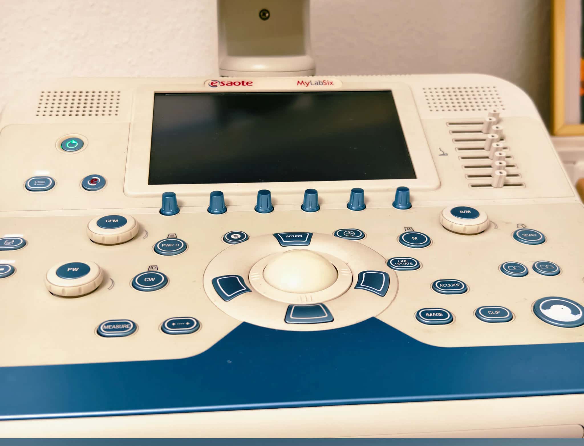 Praxis Am Salzmarkt – Sprechzimmer 1 – Sprechzimmer für Patientengespräche – Foto 9 von 29 – Osnabrück