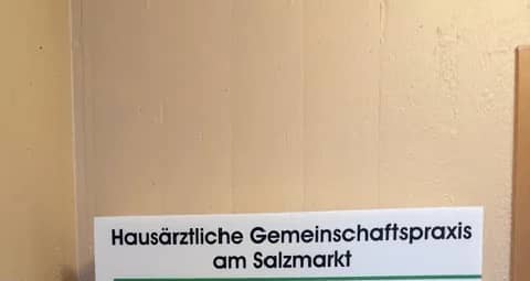 Außenansicht und Zugang zur Praxis – Praxis Am Salzmarkt, Osnabrück – Foto 11 von 11