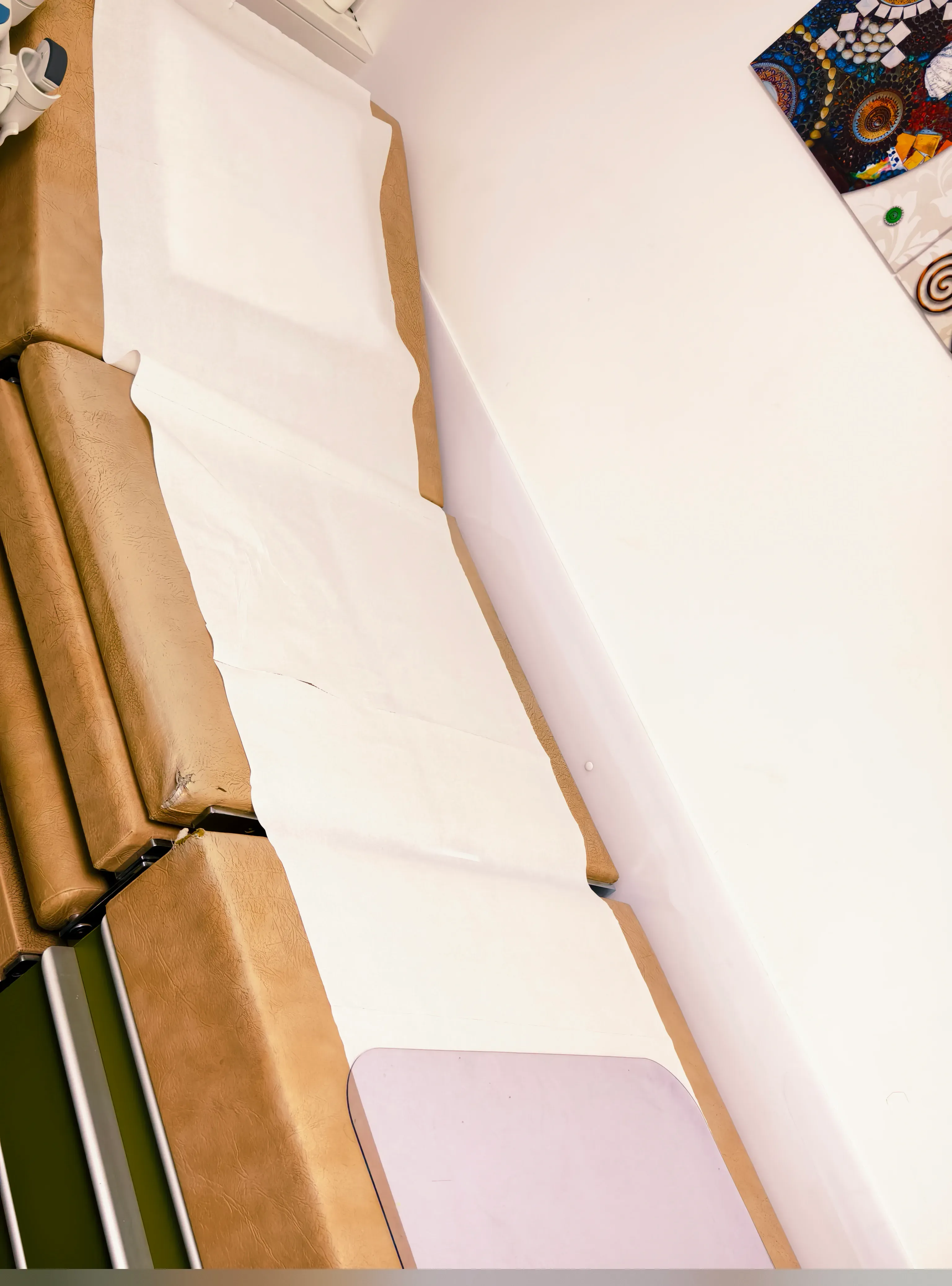 Praxis Am Salzmarkt – Sprechzimmer 1 – Sprechzimmer für Patientengespräche – Foto 6 von 29 – Osnabrück