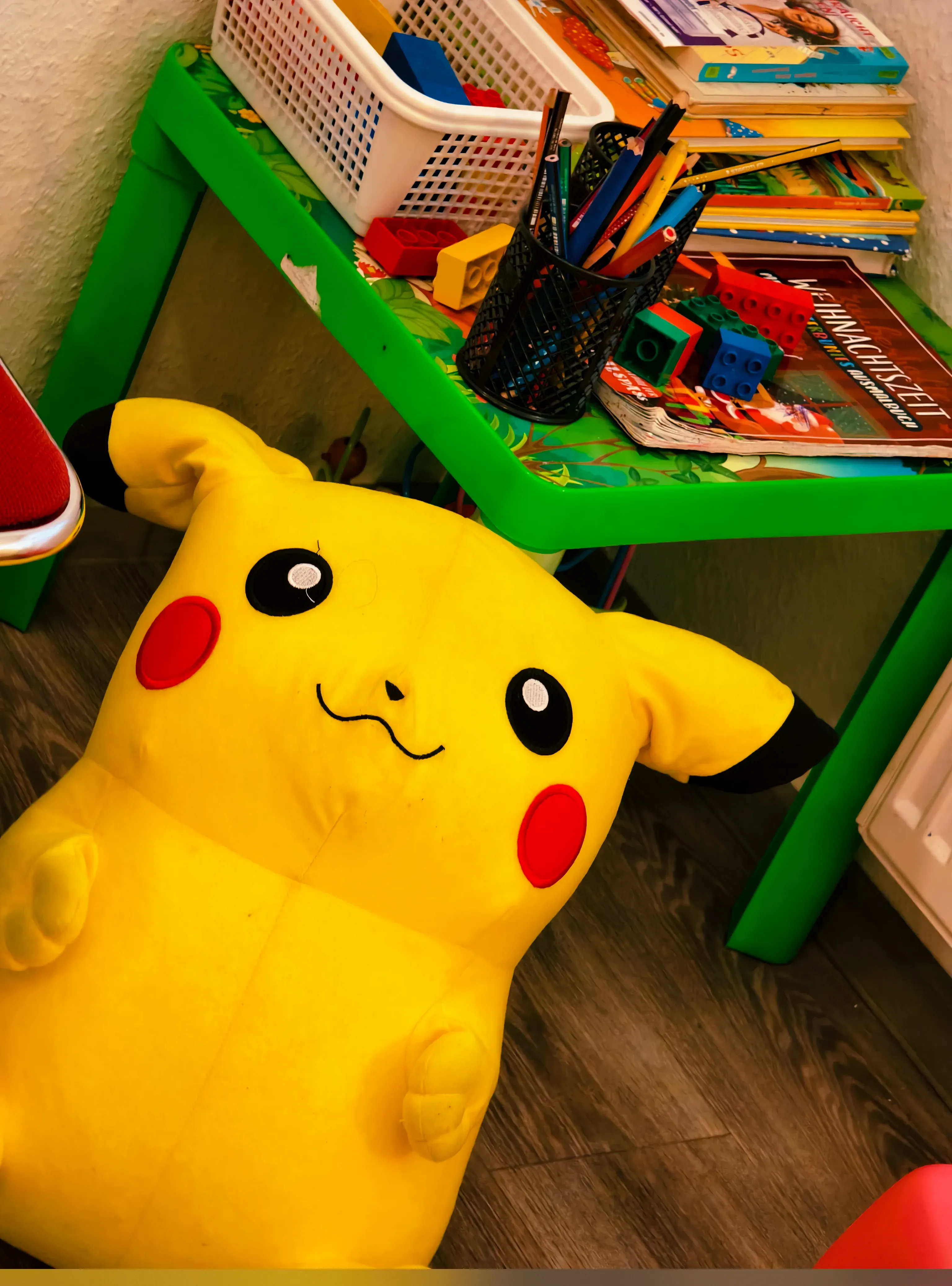 Praxis Am Salzmarkt – Wartezimmer – Wartezimmer mit komfortabler Ausstattung – Foto 3 von 15 – Osnabrück